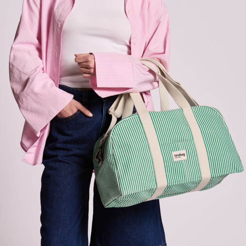 Sac à langer Charlie Rayures Fines Vert Hindbag Ambiance 3
