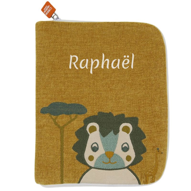 Protège carnet de santé Tchikis 3 Lion Criquet (personnalisable) L'oiseau bateau Produit 1