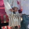 Sac bandoulière enfant Beige Stripe Wildride Ambiance 2
