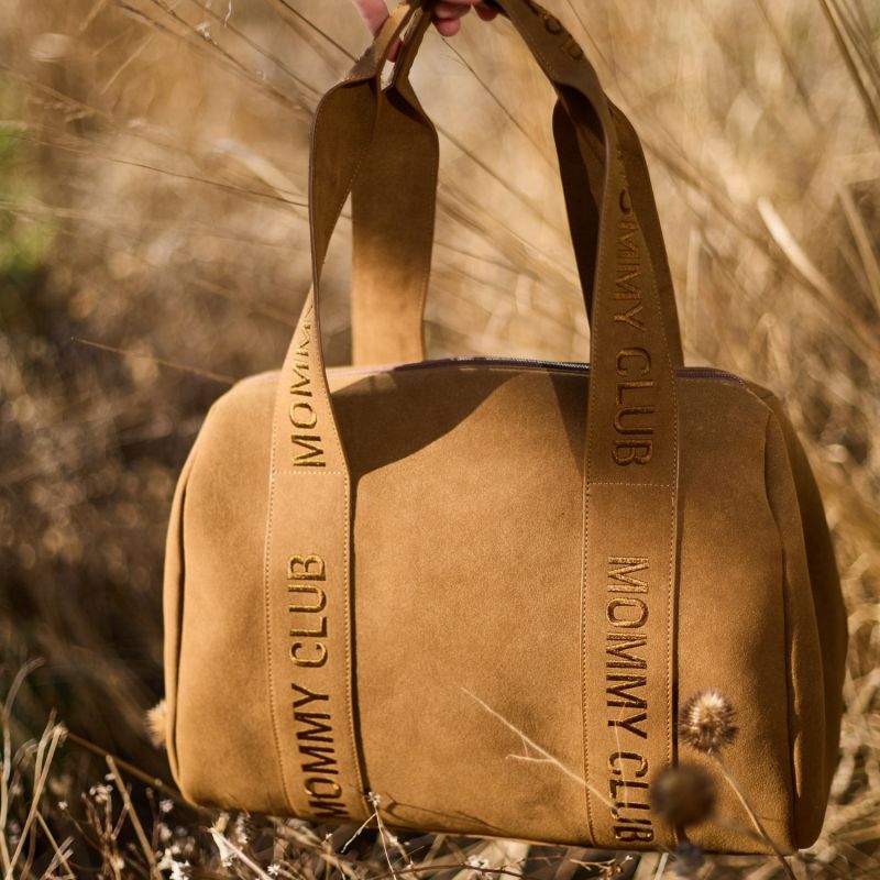 Sac à langer Mommy Club signature Prestige Noisette Childhome Ambiance 2