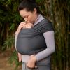 Echarpe de portage Aura Knit Soft Black Ergobaby Ambiance 4
