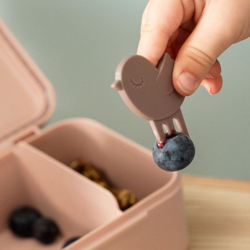 Boîte à goûter avec piques snack Tiny farm Rose Done by Deer Ambiance 5