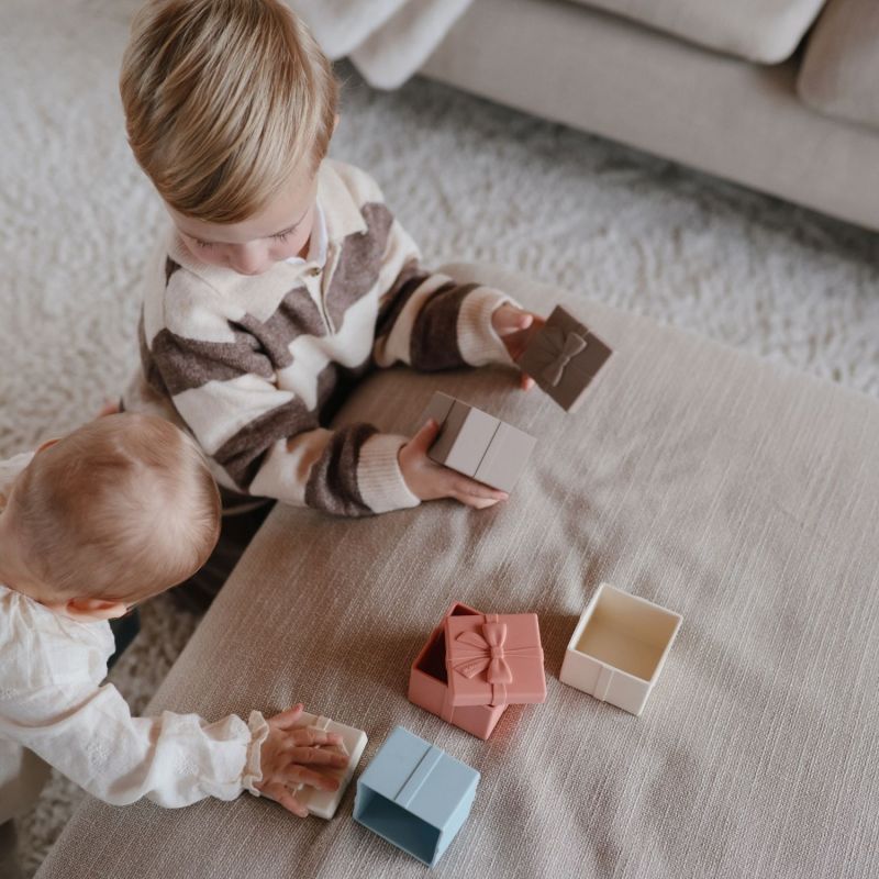 Lot de 4 jouets de bain Cadeau Mushie Ambiance 2