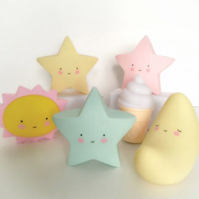 Petite Veilleuse Etoile Jaune 14 Cm