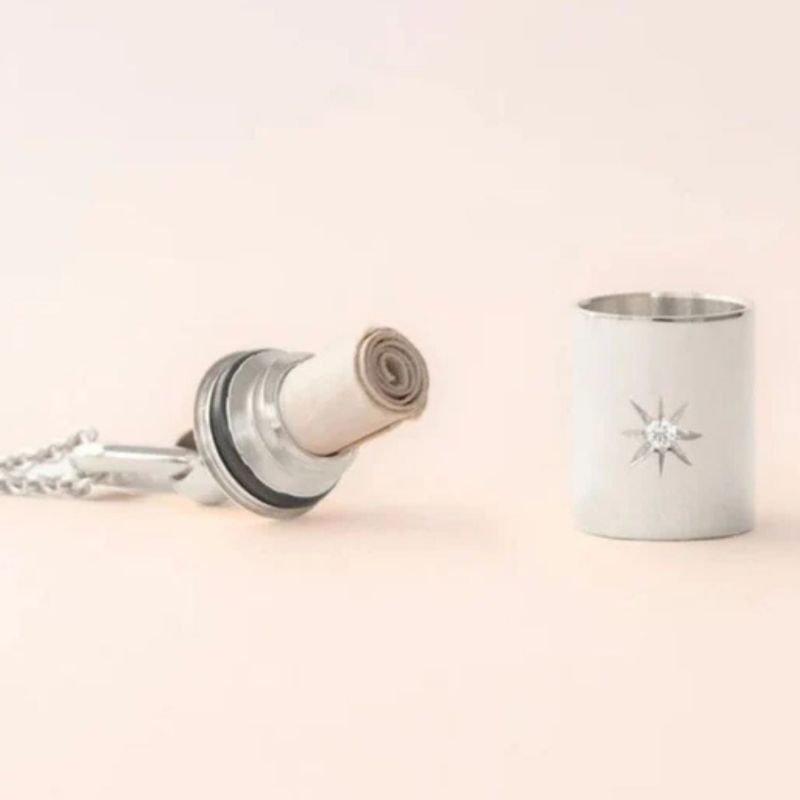 Collier Mon Petit Secret étoilé personnalisable (argent rhodié) Mon Petit Poids Produit 1