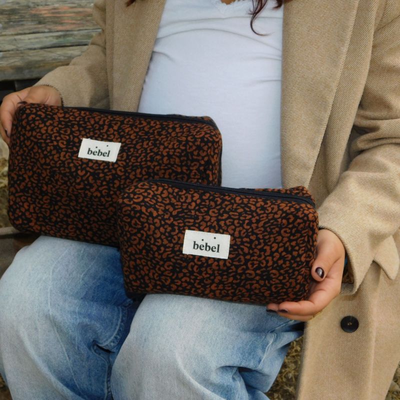 Trousse de toilette Léopard noir BEBEL Ambiance 3