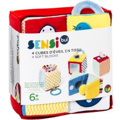4 cubes d'éveil en tissu