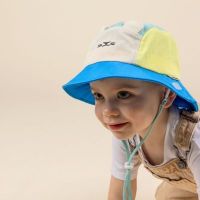 Chapeau anti-UV Camper Fun Lion Vert (2-4 ans)
