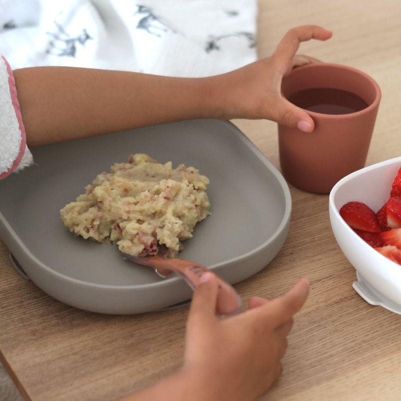 Coffret repas silicone 4 pièces Terracotta Béaba Ambiance 5