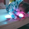 Enceinte sans fil lumineuse Mega Mush Rouge MOB Ambiance 2