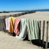 Serviette de plage rayée Soleil personnalisable (70 x 140 cm) L'oiseau bateau Ambiance 7