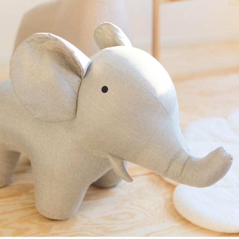 Peluche géante éléphant lin (55 cm) Childhome Ambiance 5
