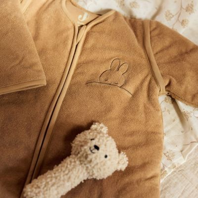 Gigoteuse à manches amovibles Sleepy Miffy Biscuit (18-24 mois)