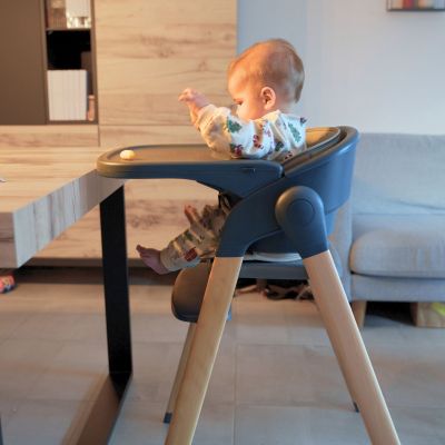 Chaise haute évolutive Grow With Me gris