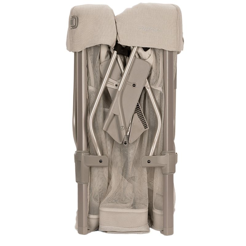 Lit parapluie PAAL avec drap en coton bio et moustiquaire Biscotti Nuna Produit 9