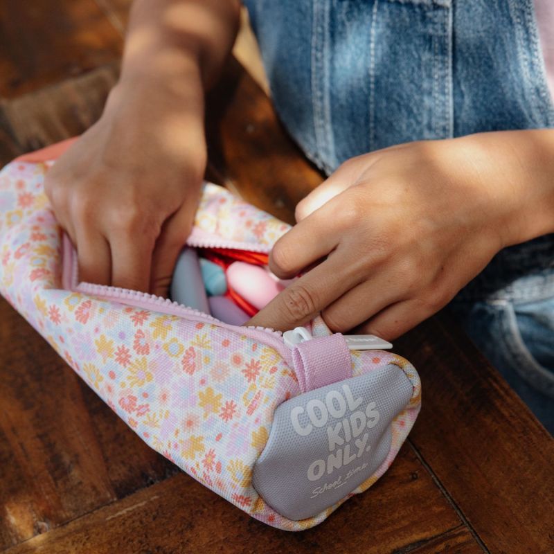 Trousse scolaire ronde Retro Flowers Hello Hossy Ambiance 7