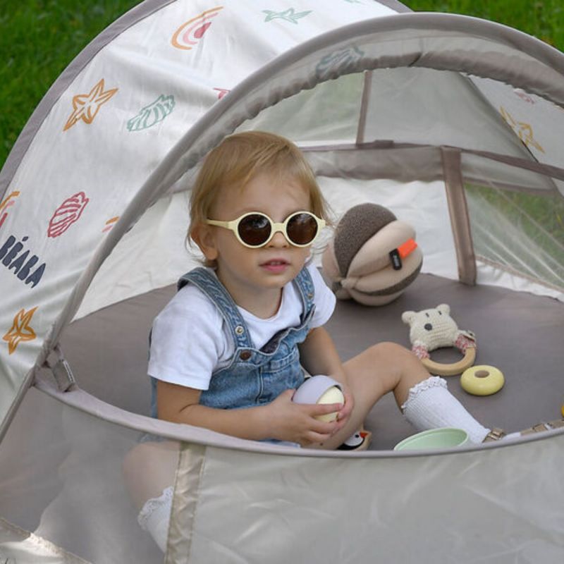 Tente Anti UV Upf50+ Breezynest Argile Béaba Ambiance 4