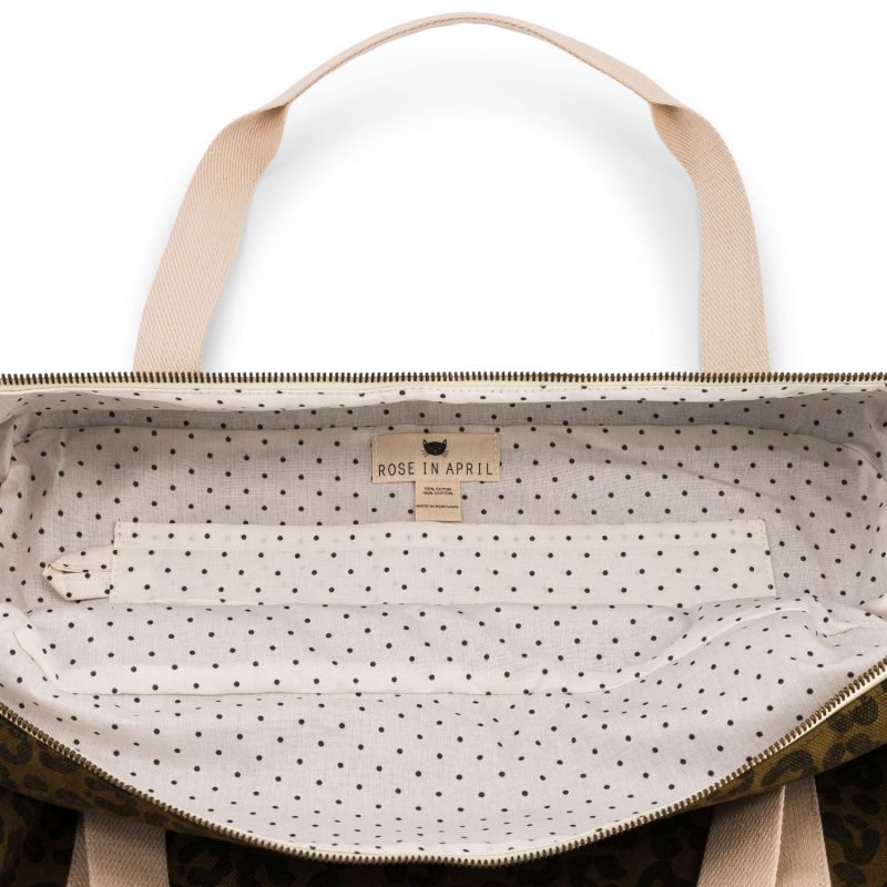 Sac à langer Raphaël Graou Olive Rose in April Produit ouvert 5