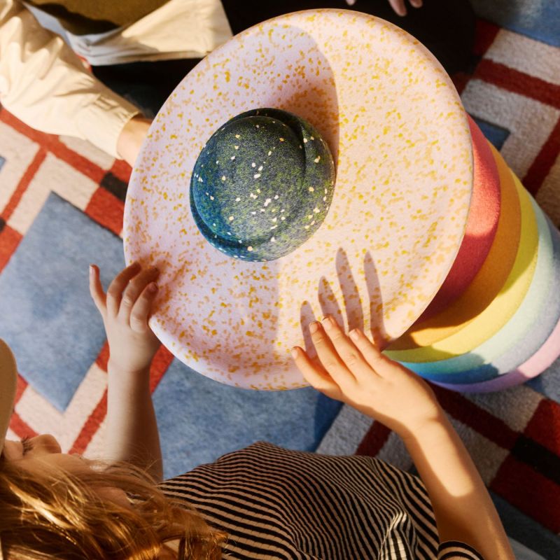 Jeu de motricité Spring Special Rainbow Set pastel (7 blocs) Stapelstein Ambiance 2