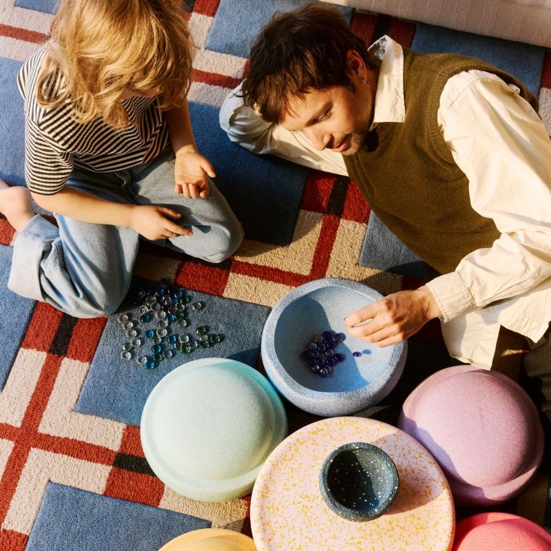 Jeu de motricité Spring Special Rainbow Set pastel (7 blocs) Stapelstein Ambiance 3