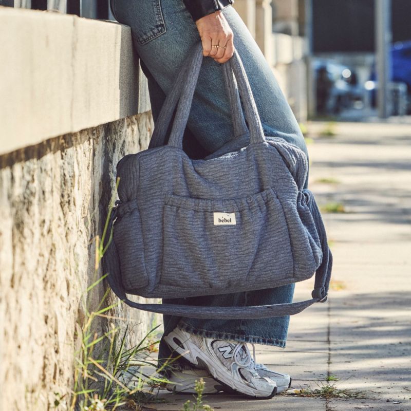 Sac à langer gris clair Comme un bonbon Wavy BEBEL Ambiance 5
