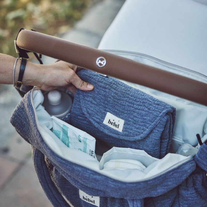 Sac à langer gris clair Comme un bonbon Wavy BEBEL Ambiance 6