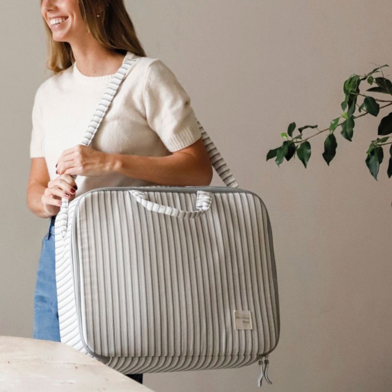 Valise de maternité Botton Rayures Walking Mum Ambiance 2