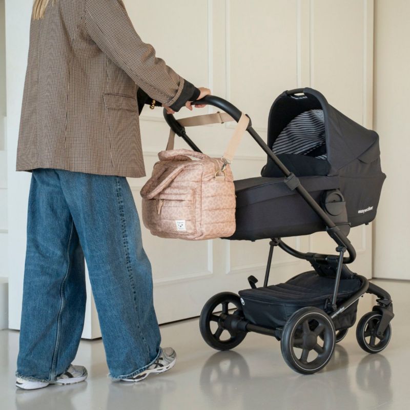 Sac à langer panthère beige Kidzroom Ambiance 2