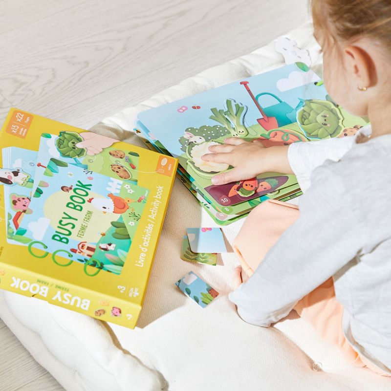 Livre d'activités Busy Book Ferme Janod Ambiance 7