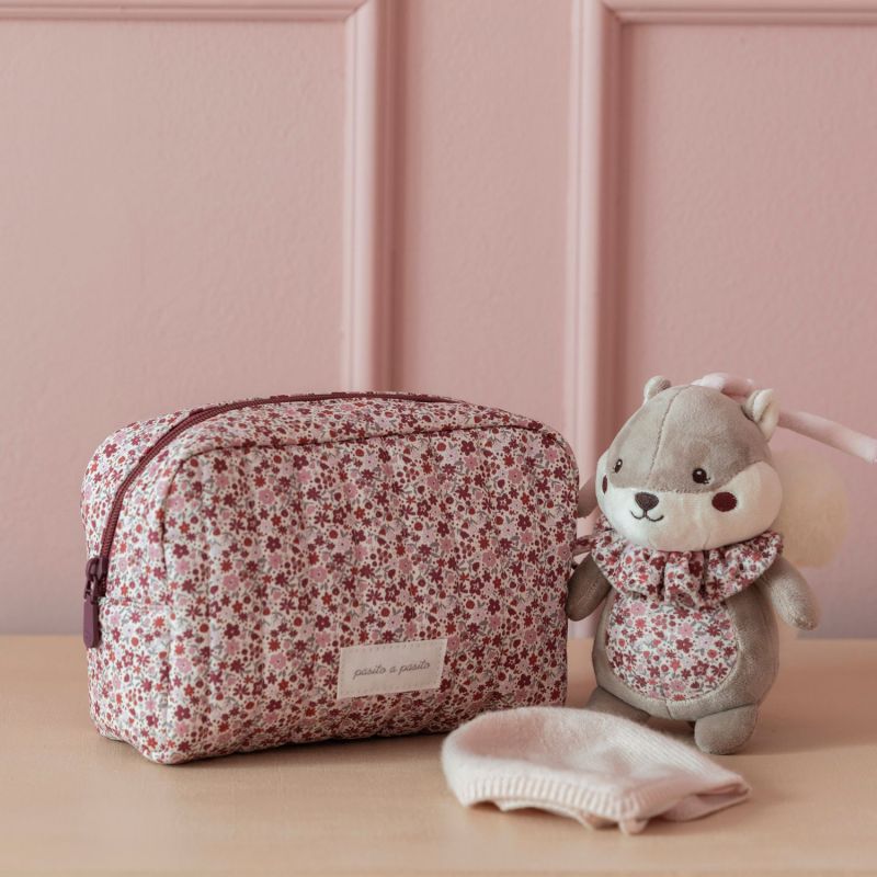 Peluche Écureuil Cherry Fleurs (20 cm) Pasito a pasito Ambiance 2