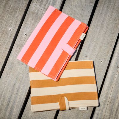 Protège carnet de santé Elma Camel