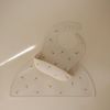 Bavoir à poche en silicone Kite Mushie Ambiance 3