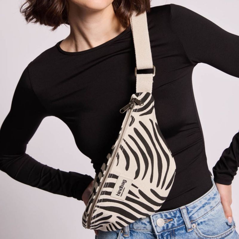 Sac banane Olivia Zèbre Ecru Hindbag Ambiance 8