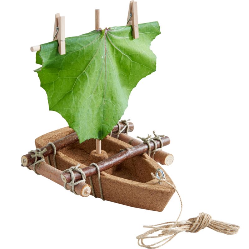 Kit d'assemblage bateau en liège Haba