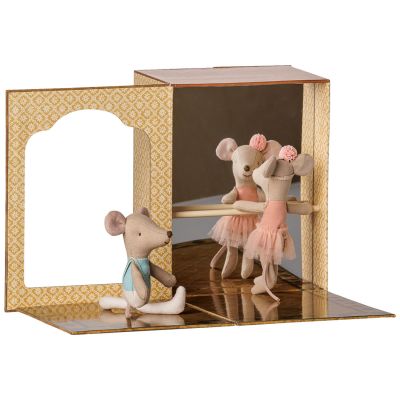 Studio de danse Souris avec Petite sœur et Petit frère