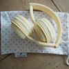 Casque audio enfant sans fil Jaune Pastel Lalarma Ambiance 2