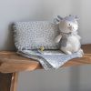 Peluche Vache Little Bloom Gris (24 cm) Pasito a pasito Ambiance 3