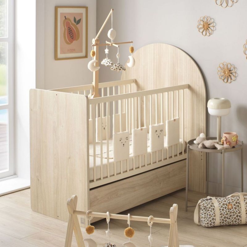 Lit bébé évolutif Arche Chêne strié (60 x 120 cm) Sauthon mobilier Ambiance 9