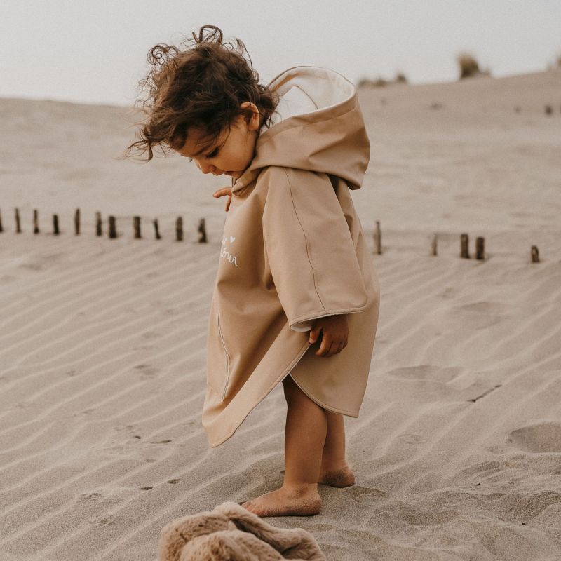 Cape de pluie Petit Amour (2-4 ans) Zakuw Ambiance 2