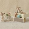 Table banc & chaise Souris Small Blanc cassé Maileg Ambiance 4