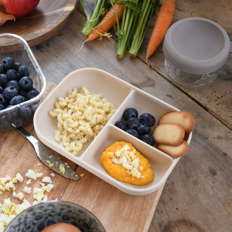 Assiette compartimentée silicone Argile Béaba Ambiance 2