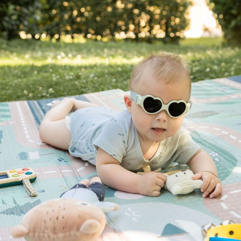 Lunettes de soleil bandeauBaby Coeur Mint (0-9 mois) Béaba Ambiance 4