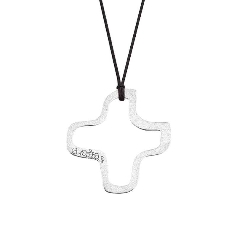 Collier cordon bijou croix évidée (or blanc 18 carats) Maison La Couronne
