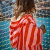 Poncho de bain enfant Elma Rose Orange BEBEL Ambiance 6