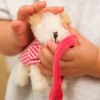 Eliot le chien avec manteau et laisse Egmont Toys Ambiance 6