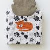 Livre bébé en tissu Peekaboo Jungle  par Wee Gallery