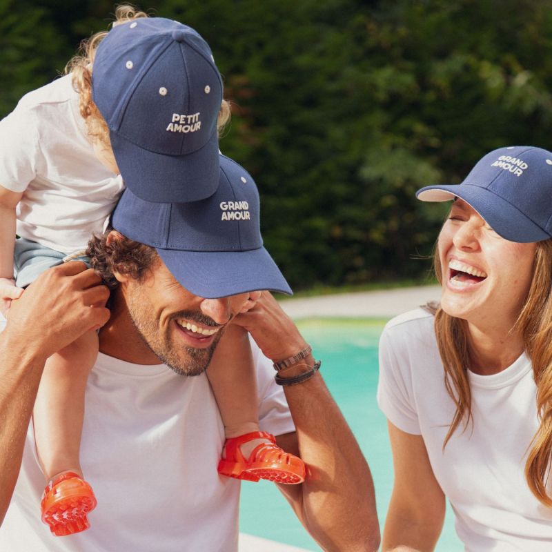 Casquette enfant Petit Amour bleu (9-24 mois) Chamaye Ambiance 6