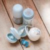 Range-sucette duo Wonderland Liberty beige Suavinex Ambiance 4