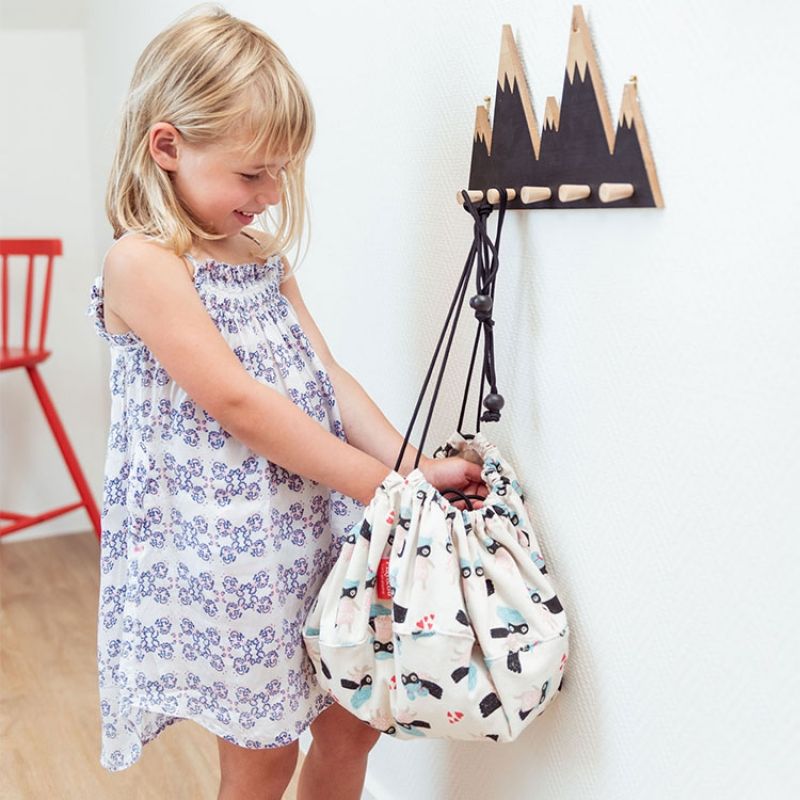 Sac à jouets 2 en 1 Noomad Mini Supergirl Play&Go Ambiance 4
