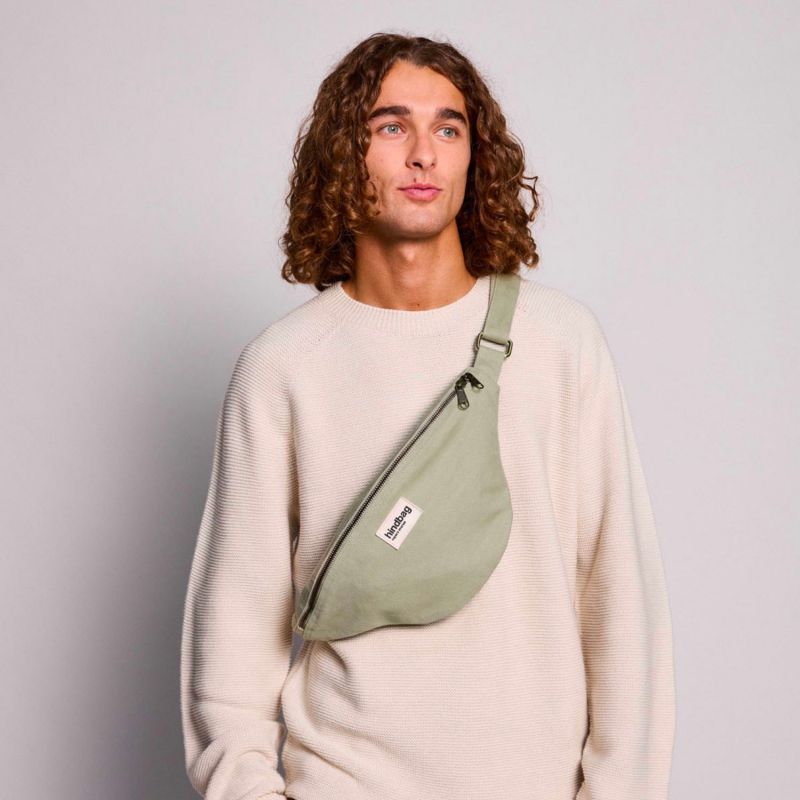 Sac banane Sasha L Vert Argile Hindbag Ambiance 2